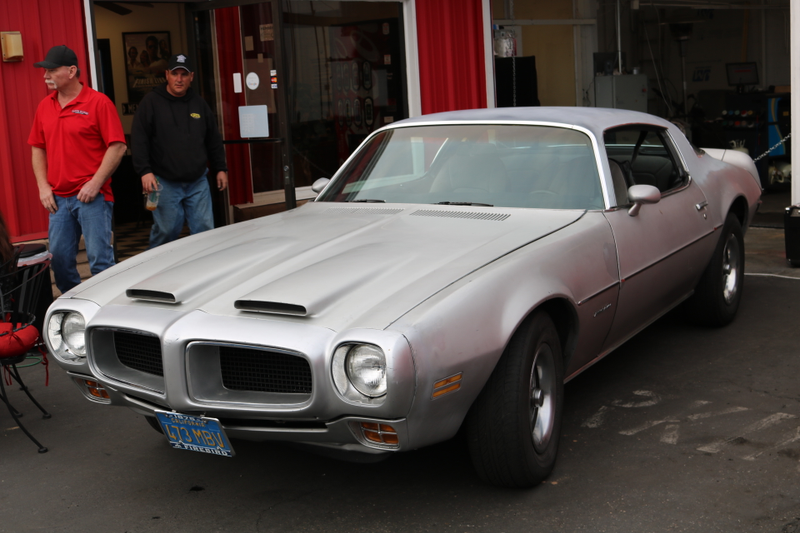 Illustration for article titled Clovis Cars & Coffee Photodump
